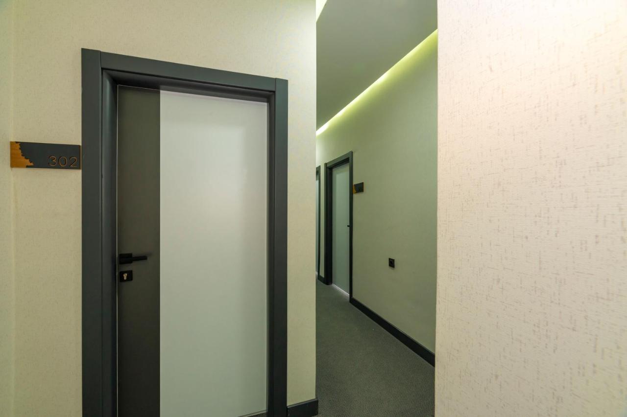 เมลานจ์ แอร์พอร์ต โฮเทล Hotel Arnavutkoy ภายนอก รูปภาพ