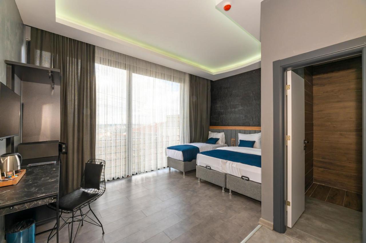 เมลานจ์ แอร์พอร์ต โฮเทล Hotel Arnavutkoy ภายนอก รูปภาพ